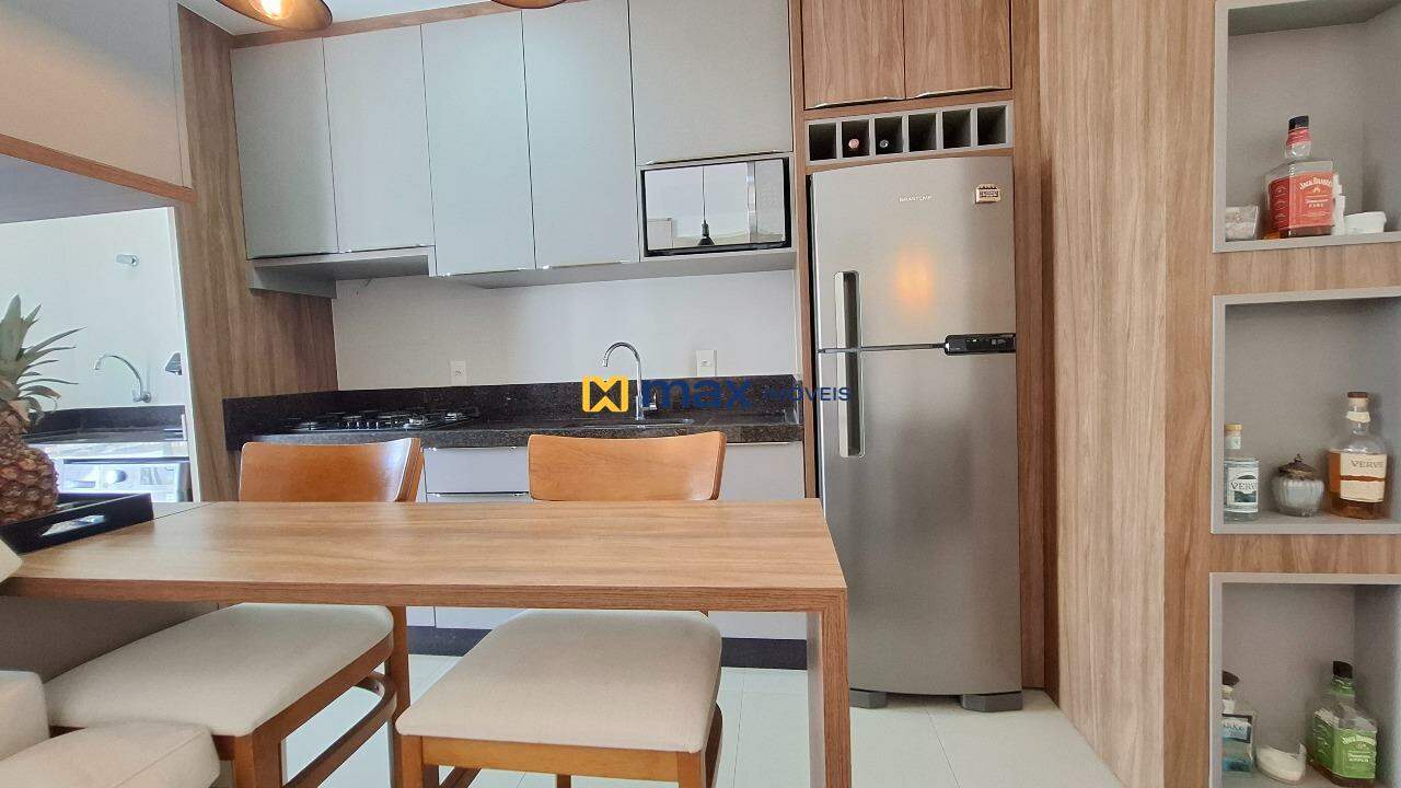 Apartamento para aluguel no Praia Brava: Cozinha