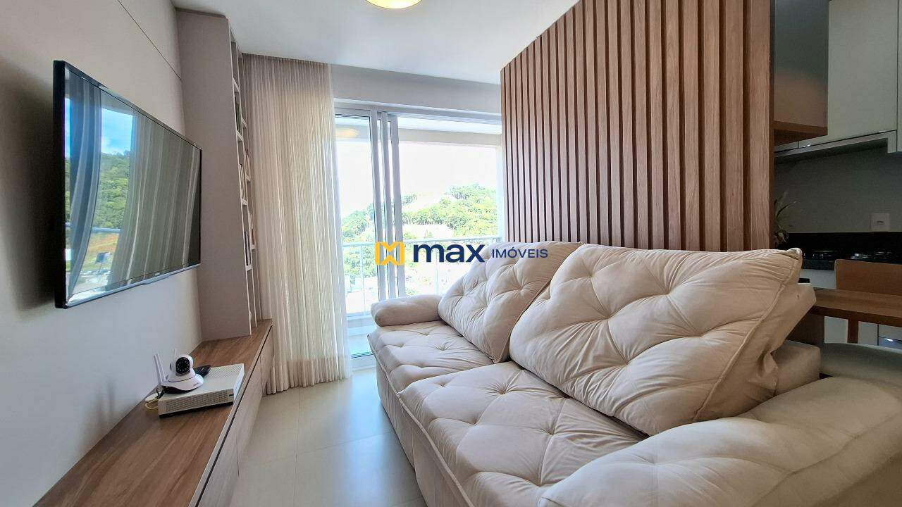 Apartamento para aluguel no Praia Brava: Living integrado