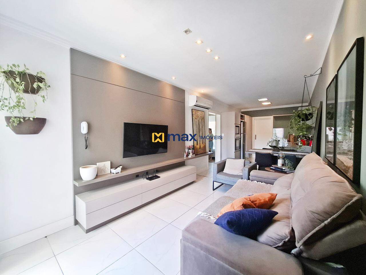 Apartamento à venda no Nações: Sala