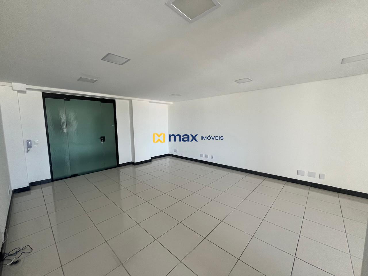 Sala para aluguel no Centro: 