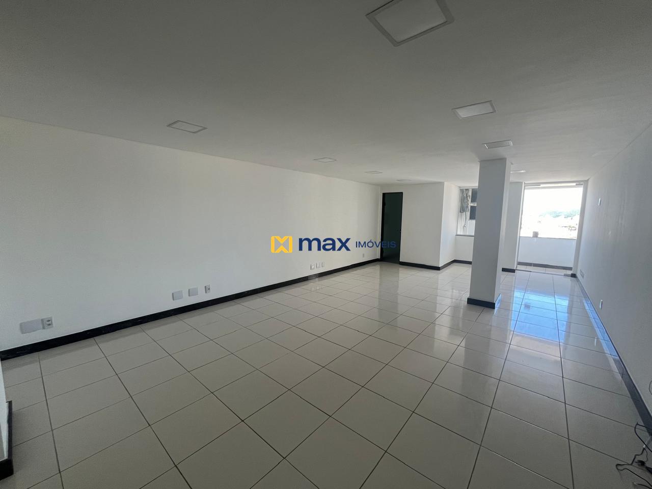 Sala para aluguel no Centro: 