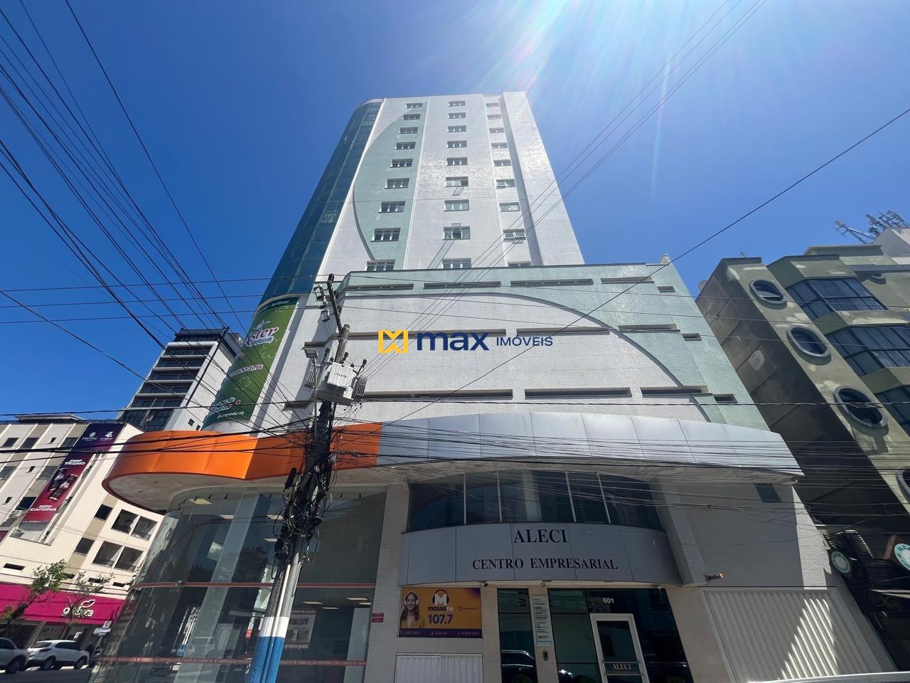 Sala para aluguel no Centro: 