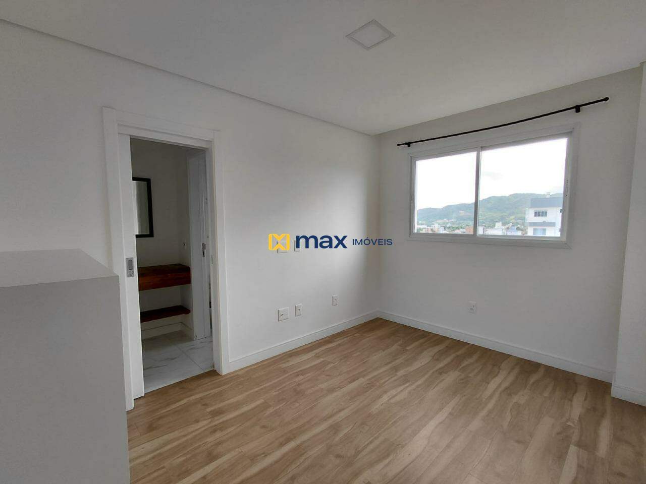 Apartamento para aluguel no Gravatá: Quarto Demi Suíte