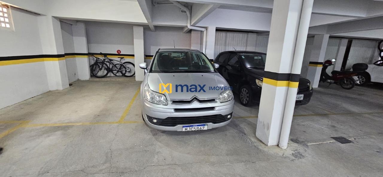 Apartamento à venda no Centro: vaga de garagem 