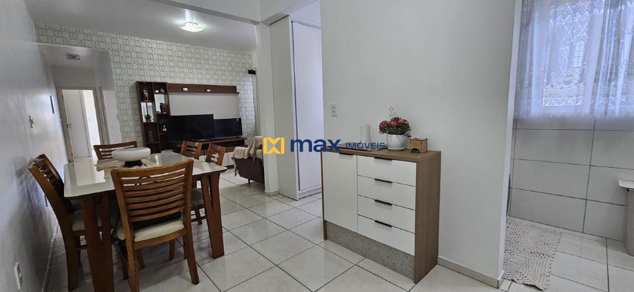 Apartamento à venda no Centro: living