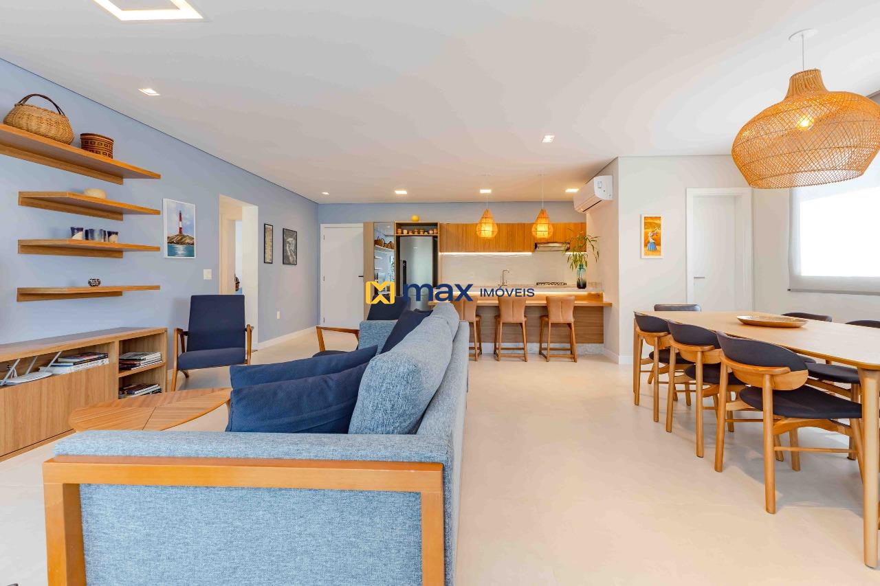 Apartamento à venda no Praia Brava: Living integrado
