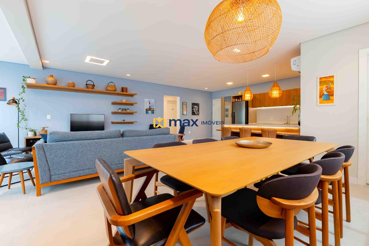 Apartamento à venda no Praia Brava: Living integrado