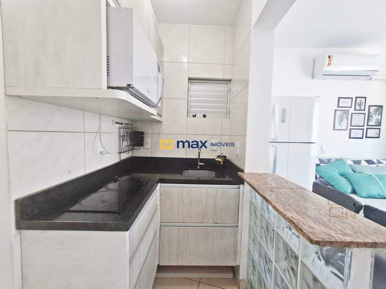 Apartamento à venda no Pioneiros: Cozinha