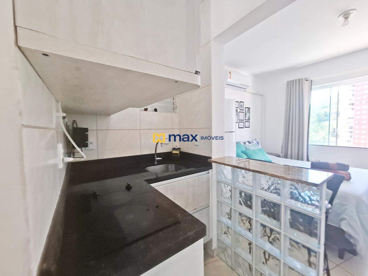 Apartamento à venda no Pioneiros: Cozinha