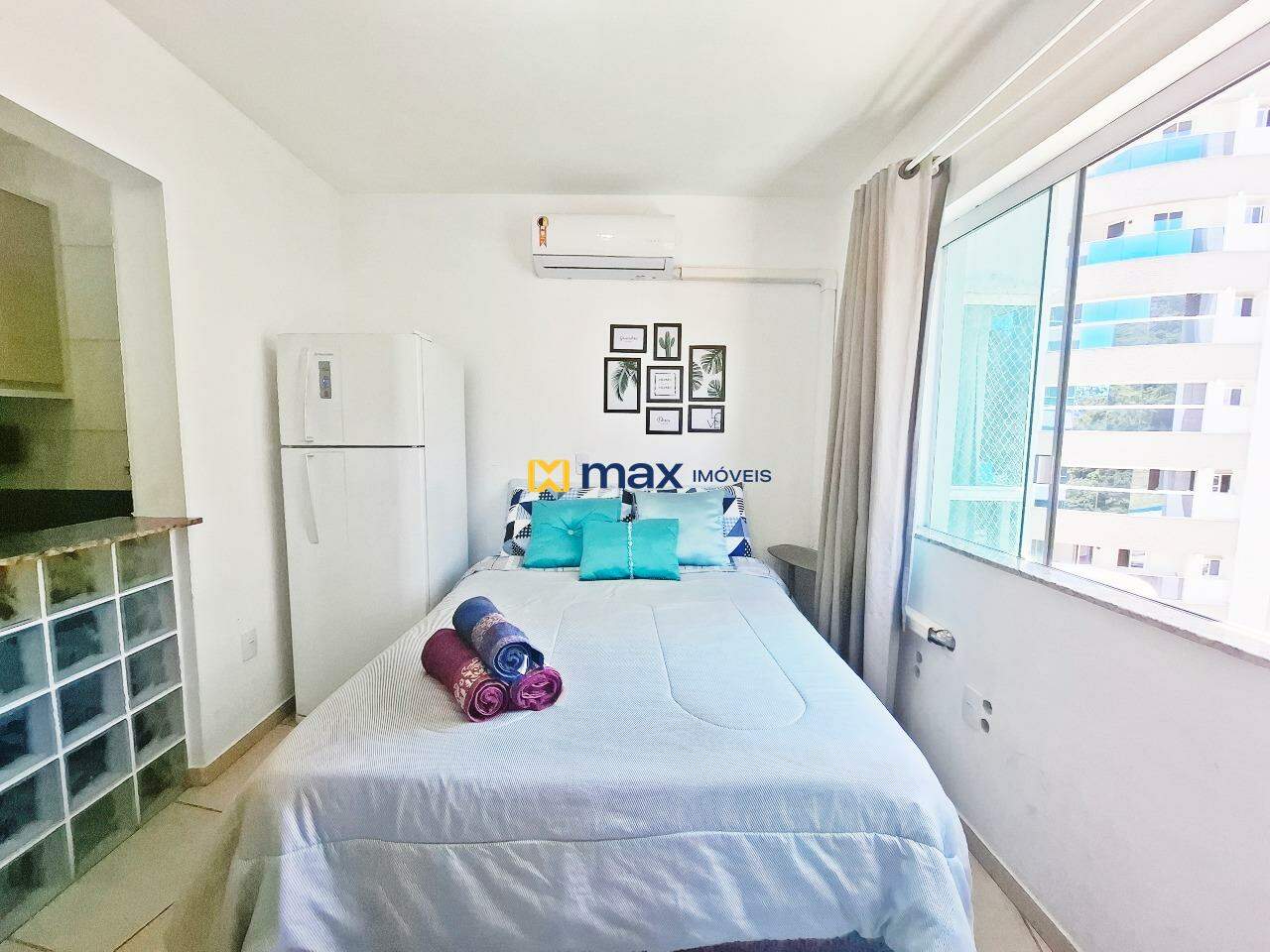 Apartamento à venda no Pioneiros: Quarto/Sala