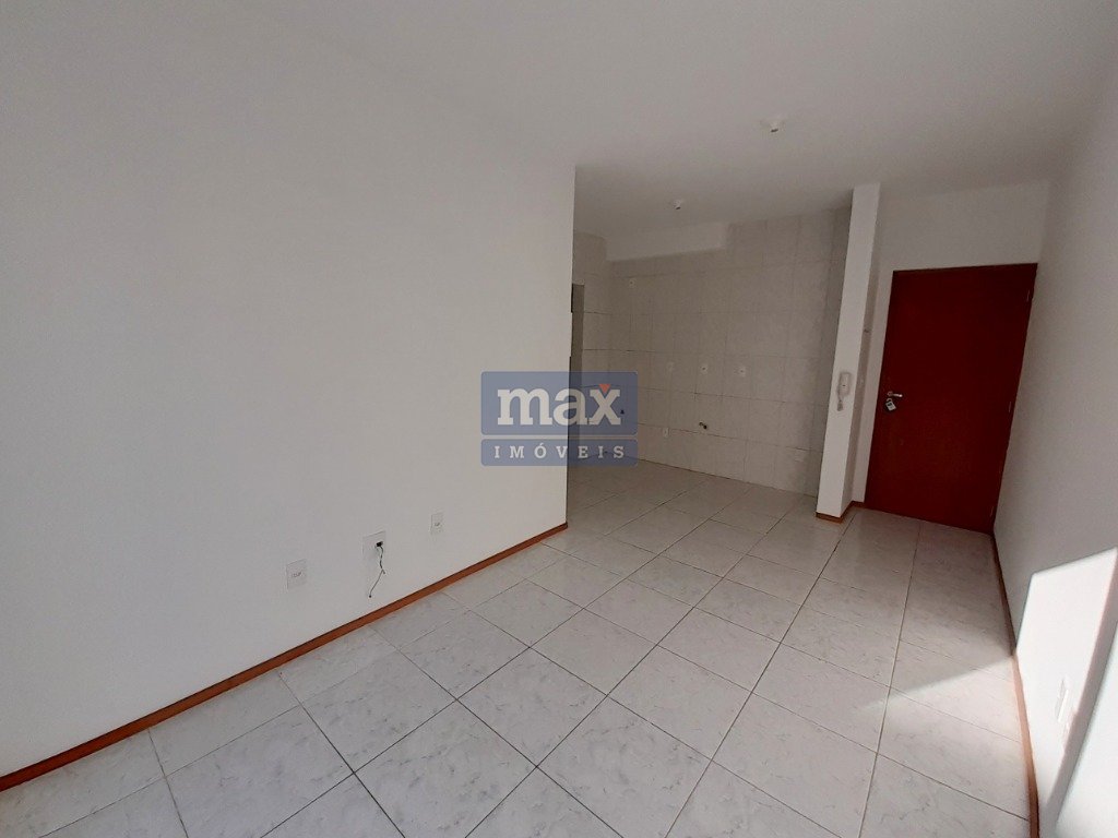 Apartamento à venda no Itaipava: Sala de Estar e Jantar