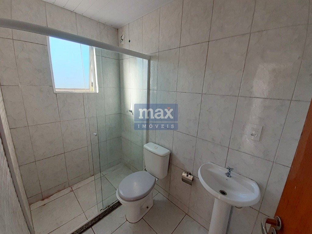 Apartamento à venda no Itaipava: Banheiro Social