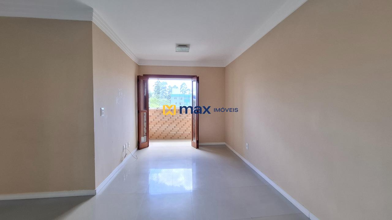 Apartamento à venda no Espinheiros: Living integrado