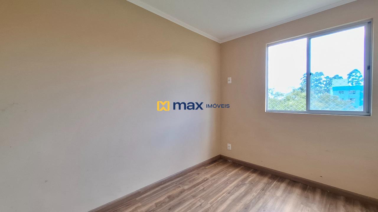 Apartamento à venda no Espinheiros: Dormitório