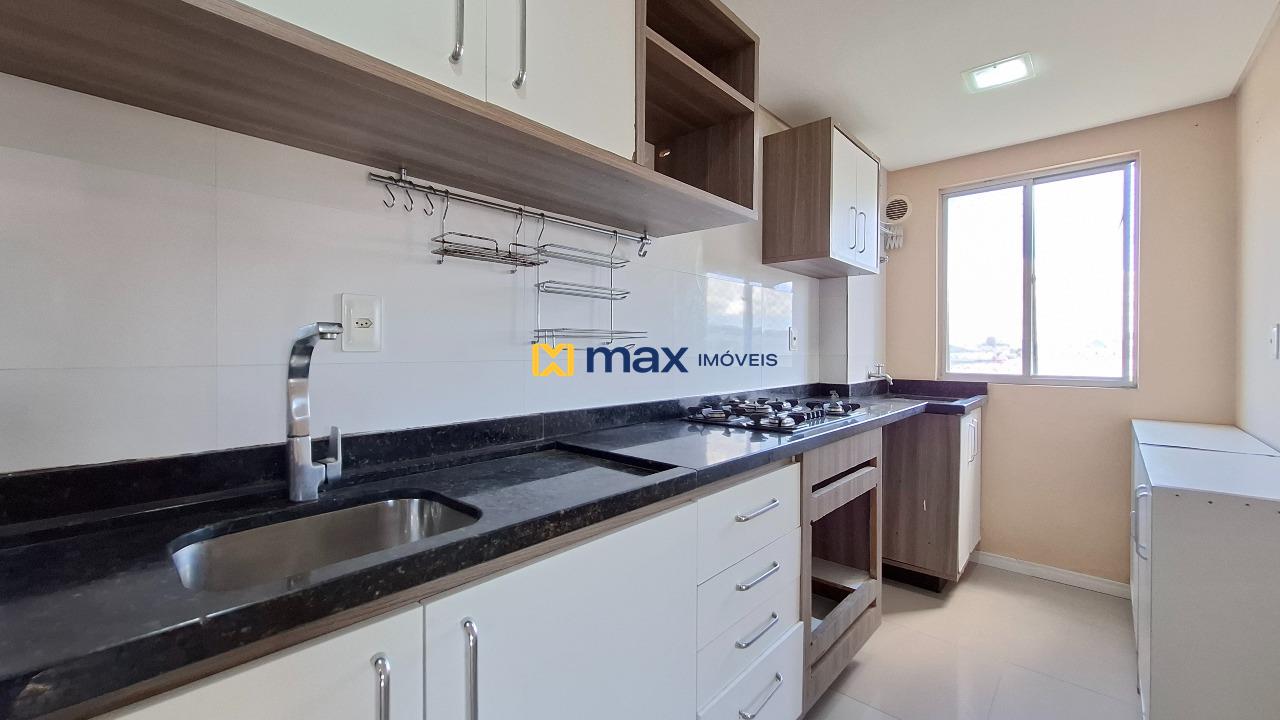 Apartamento à venda no Espinheiros: Cozinha