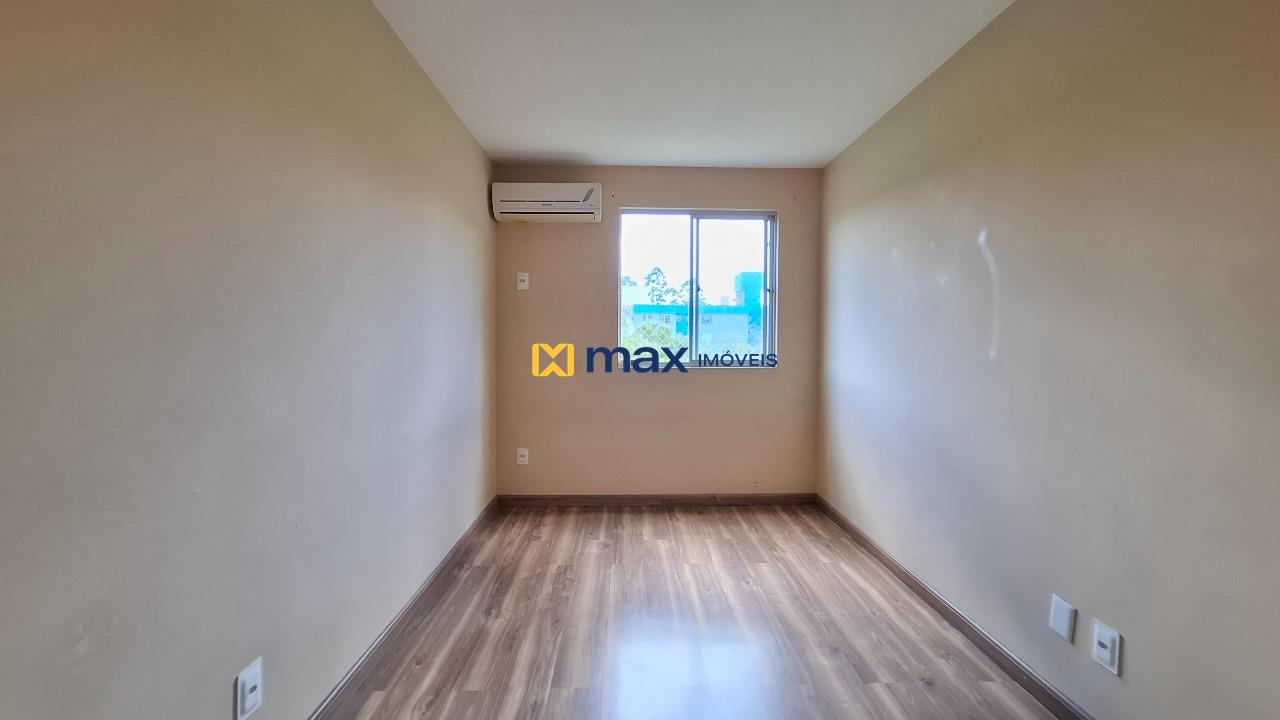 Apartamento à venda no Espinheiros: Dormitório 2