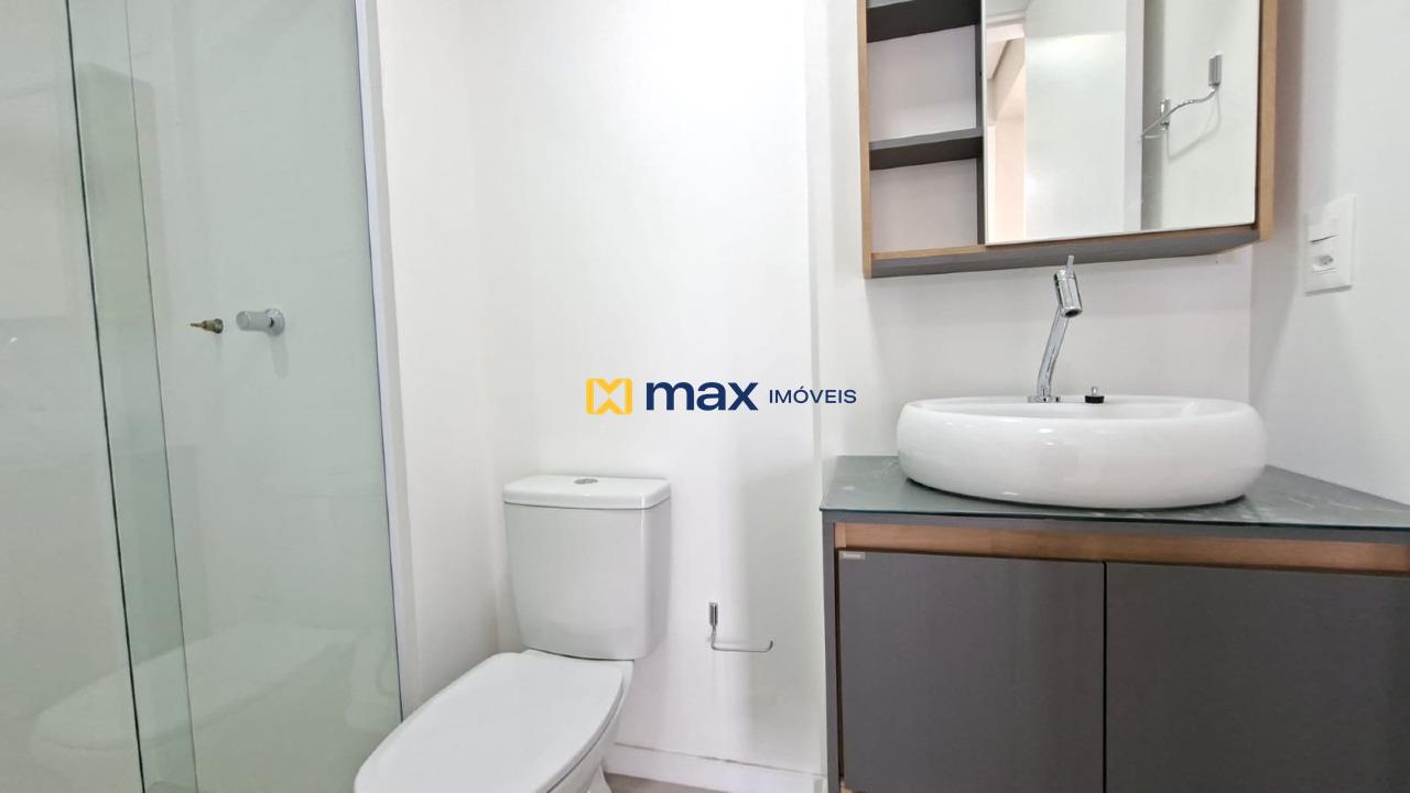 Apartamento para aluguel no São João: Banheiro social