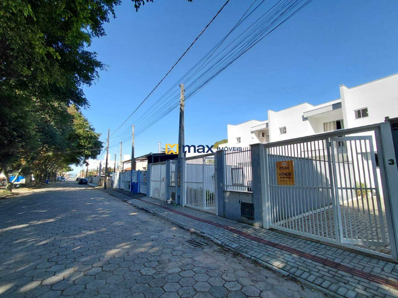 Casa à venda no Meia Praia: 