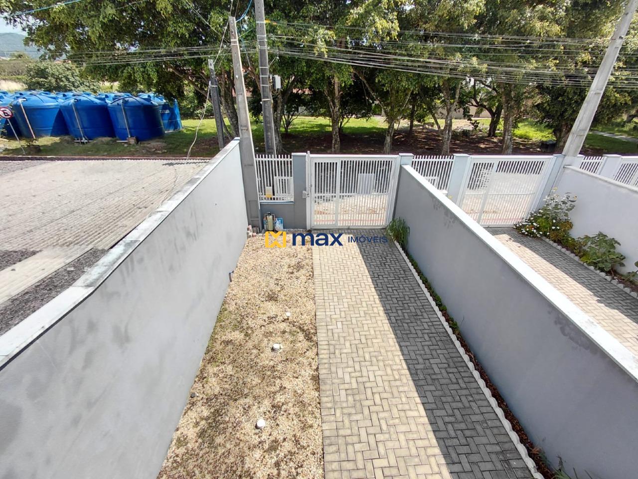 Casa à venda no Meia Praia: Vista Varanda