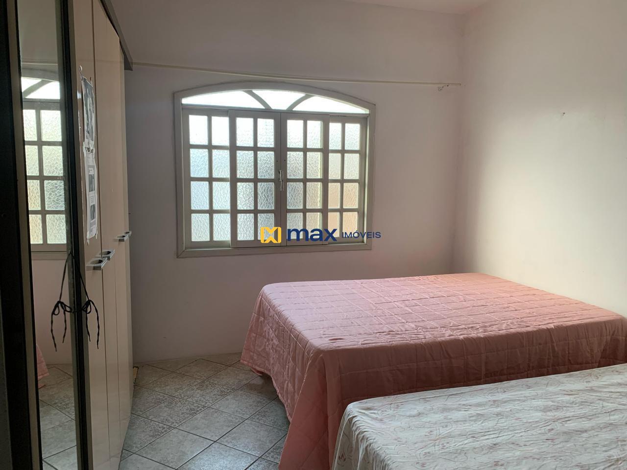 Casa à venda no Meia Praia: Quarto 3