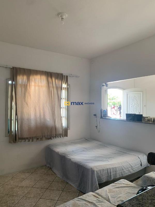 Casa à venda no Meia Praia: Sala