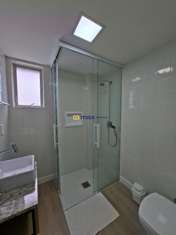 Apartamento à venda no Centro: banheiro suíte 01