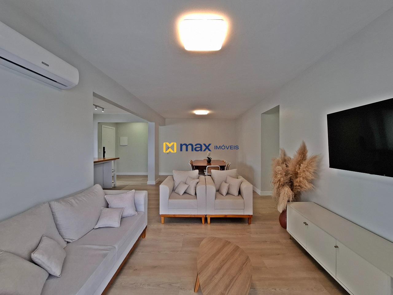 Apartamento à venda no Centro: living