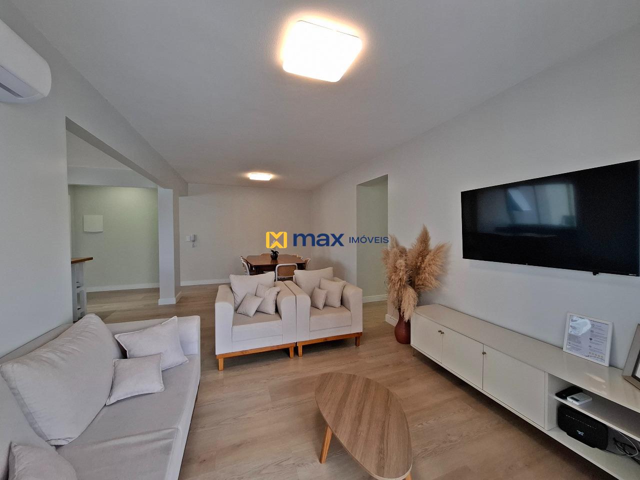 Apartamento à venda no Centro: living