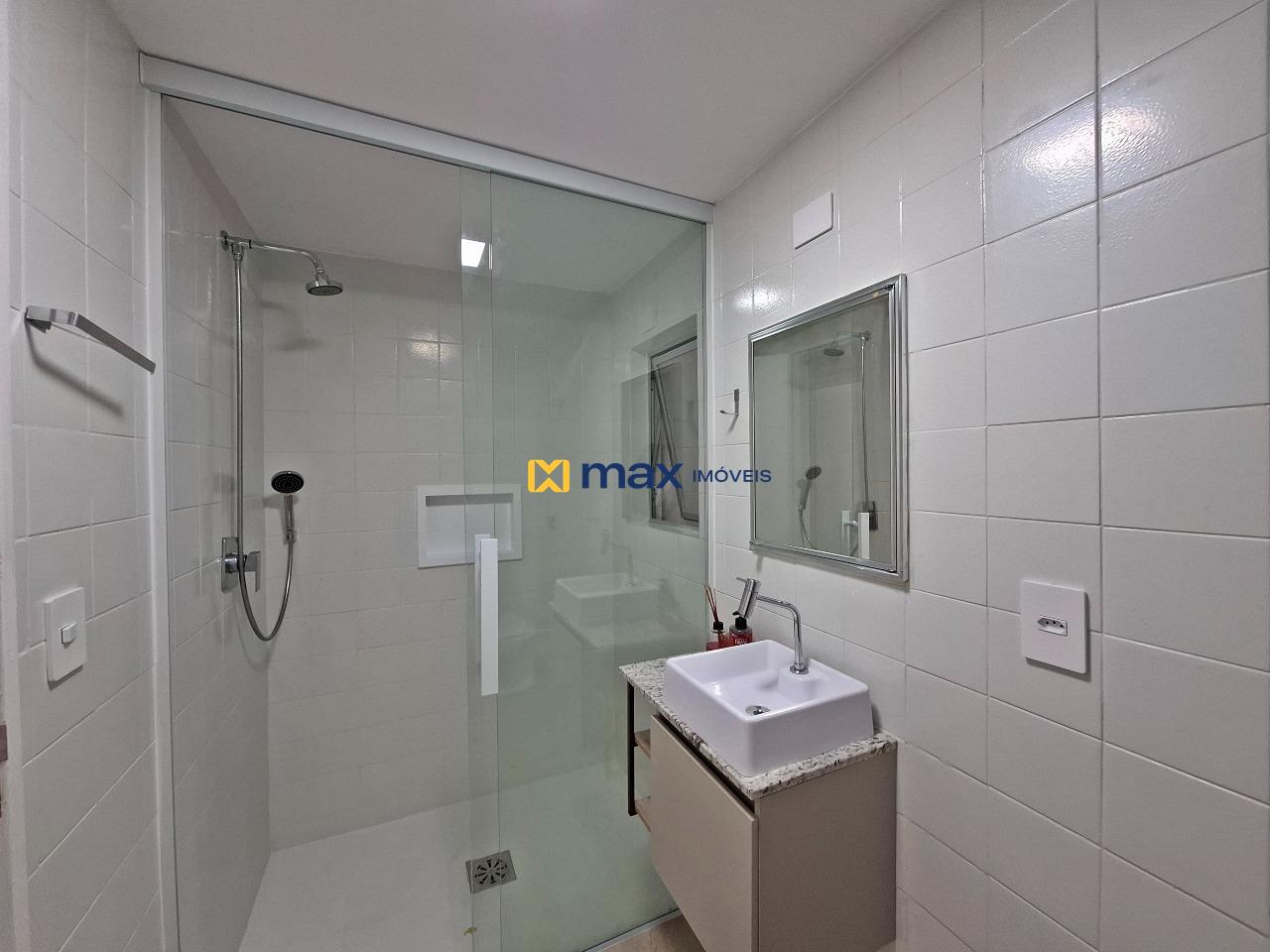 Apartamento à venda no Centro: banheiro social