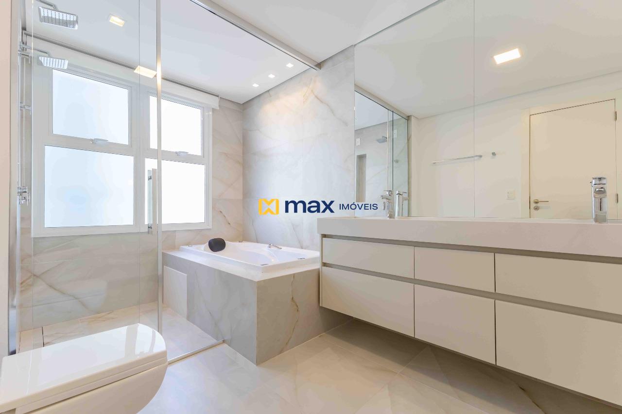 Apartamento à venda no Praia Brava: Banheiro suíte 4