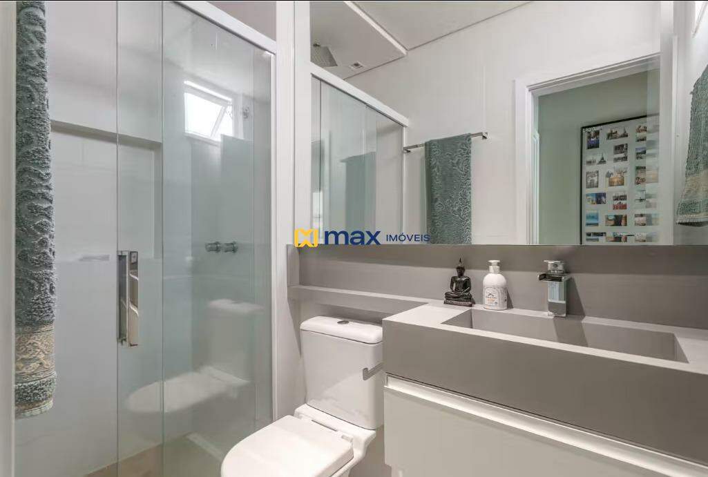Apartamento para aluguel no Praia dos Amores: Banheiro social