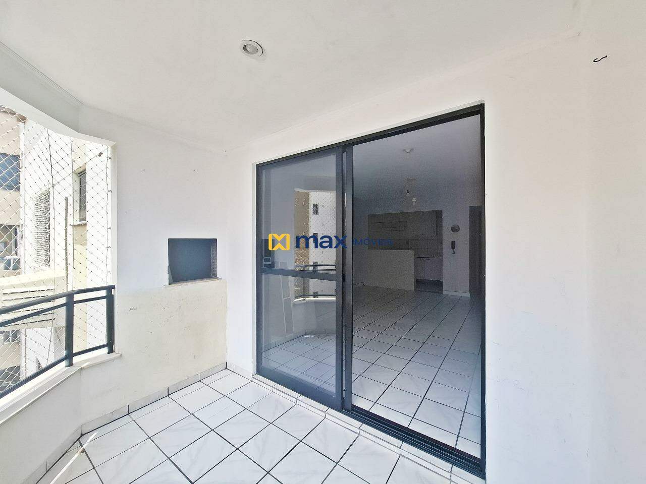 Apartamento à venda no Centro: Sacada com churrasqueira