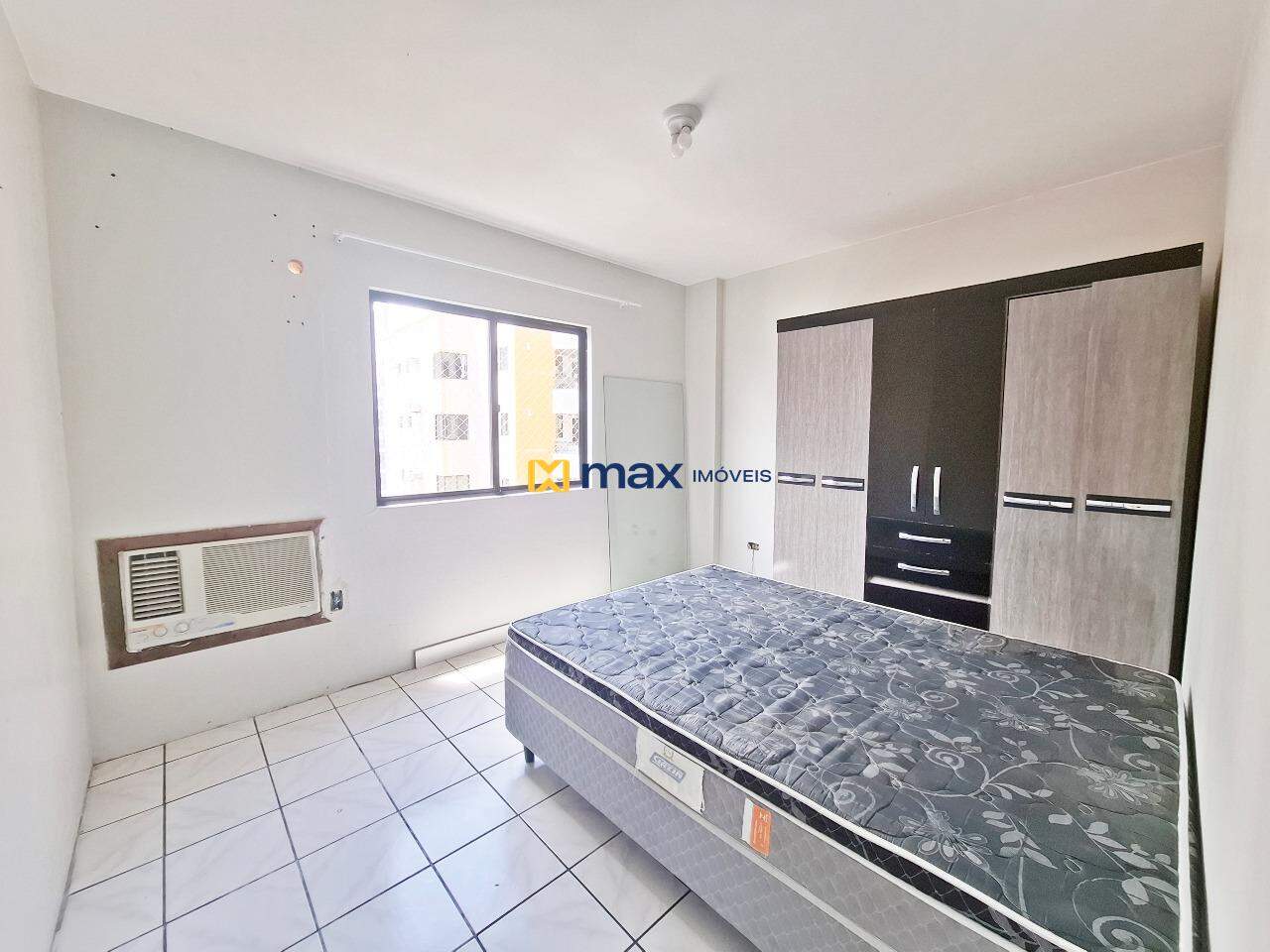 Apartamento à venda no Centro: Suíte