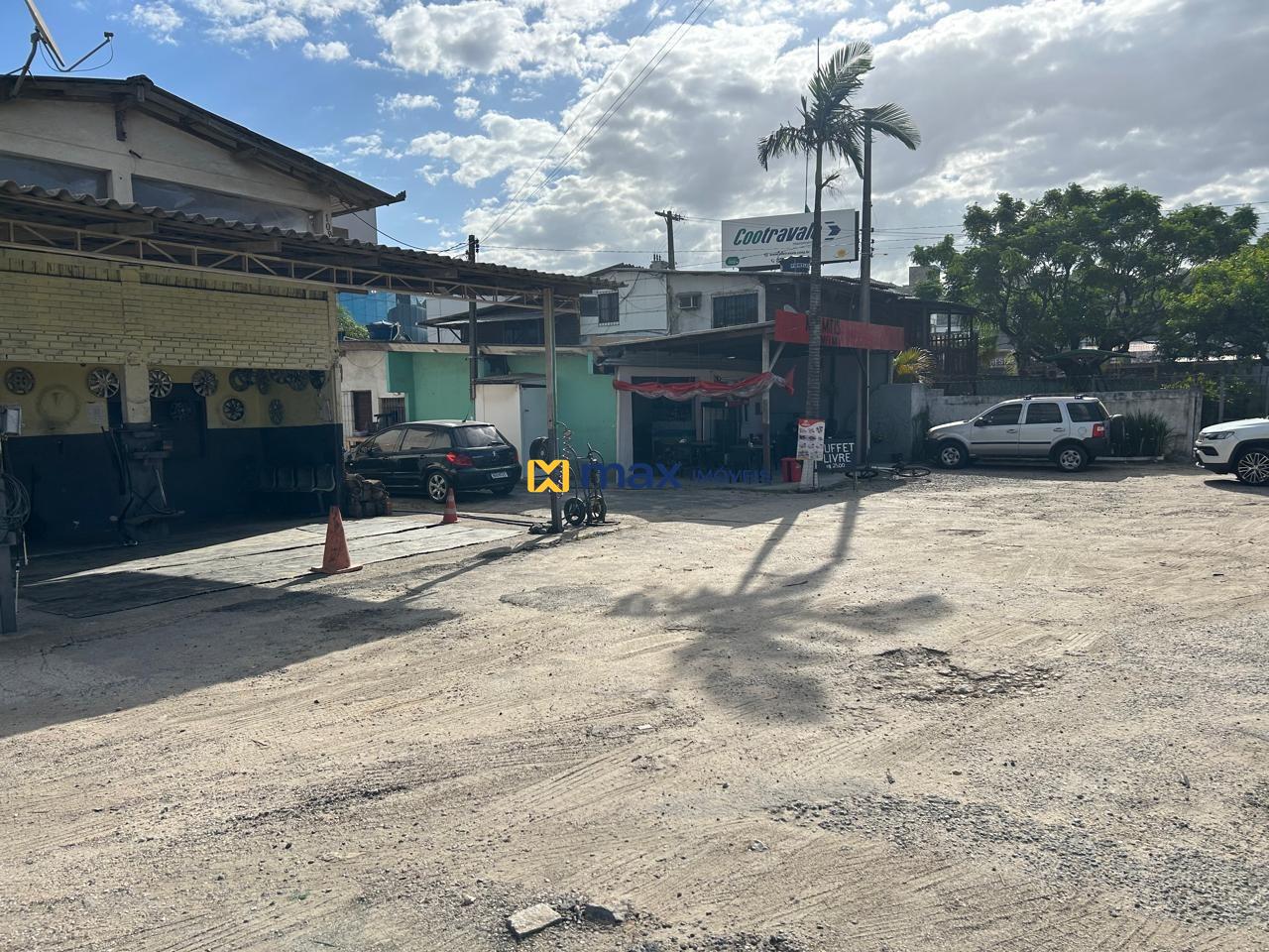 Terreno à venda no Espinheiros: Terreno