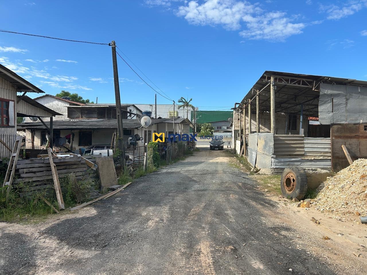 Terreno à venda no Espinheiros: Terreno