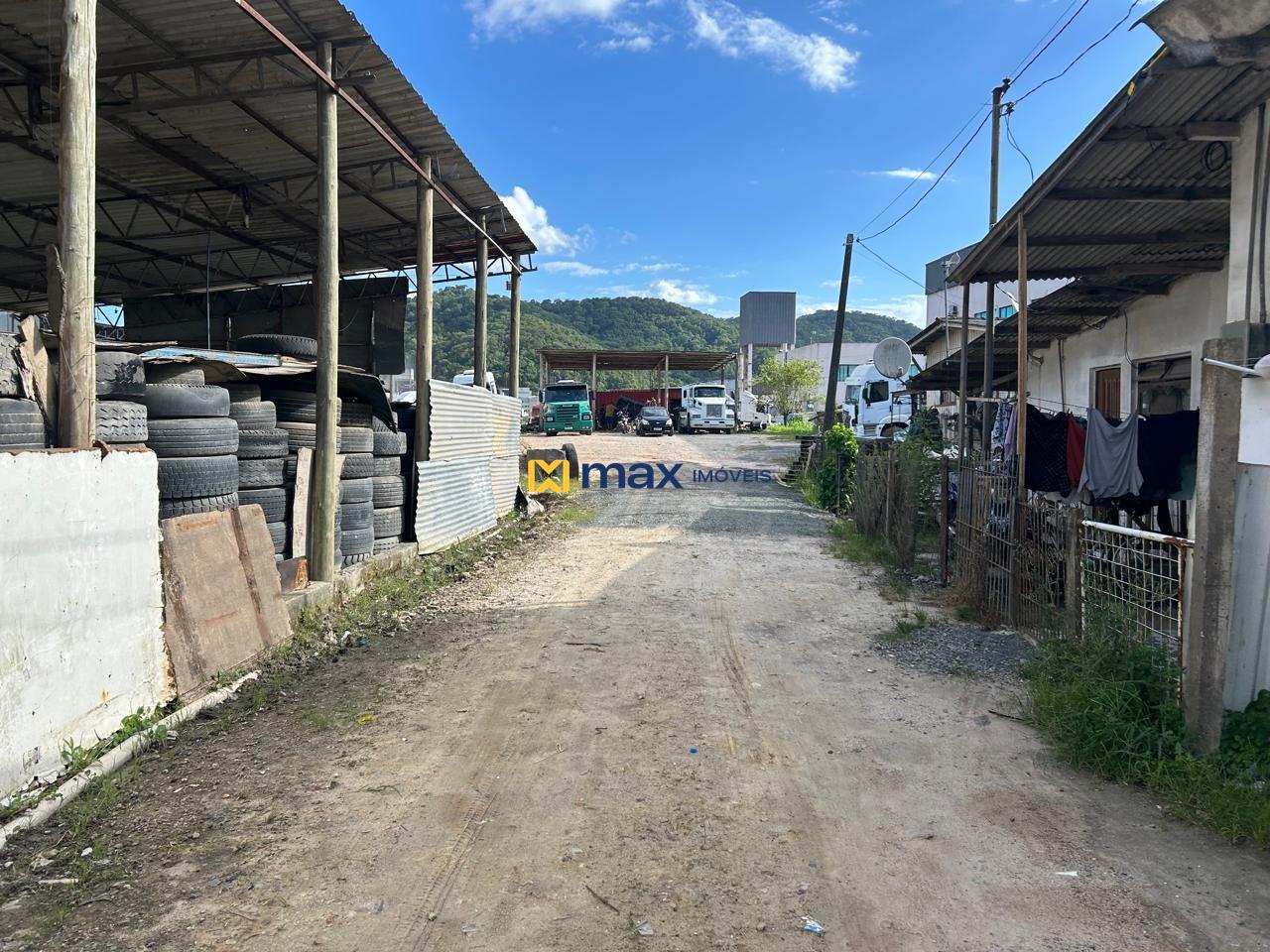 Terreno à venda no Espinheiros: Terreno