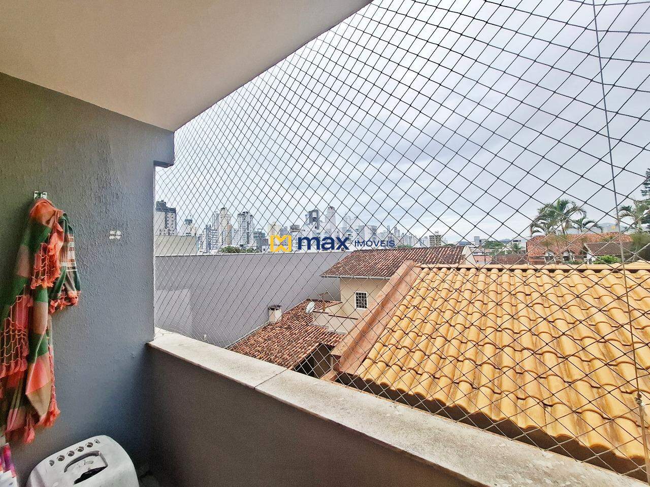 Apartamento à venda no Centro: Sacada