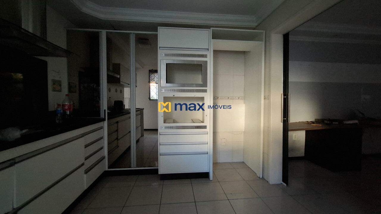 Casa Comercial à venda no São Vicente: Cozinha/Copa