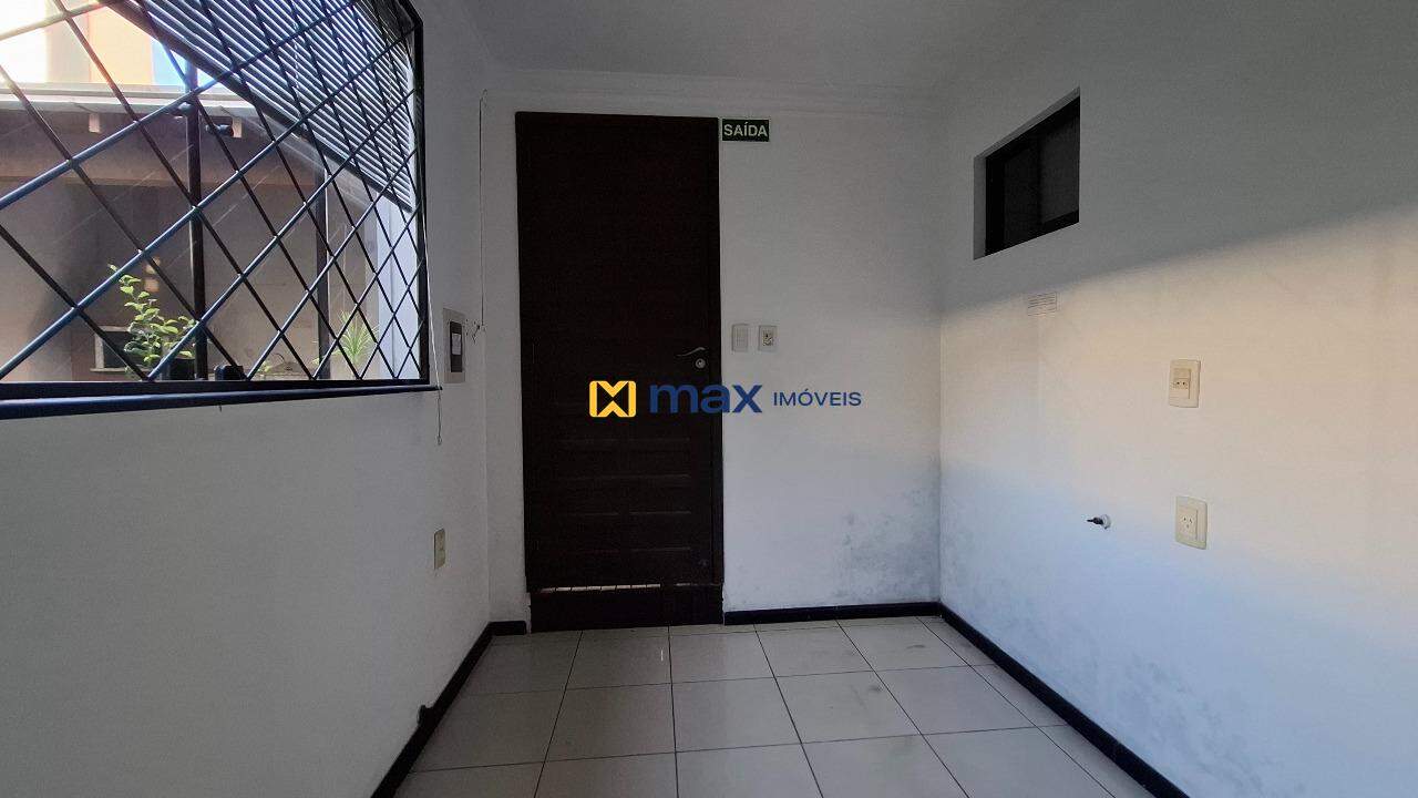 Casa Comercial à venda no São Vicente: Cozinha/Copa