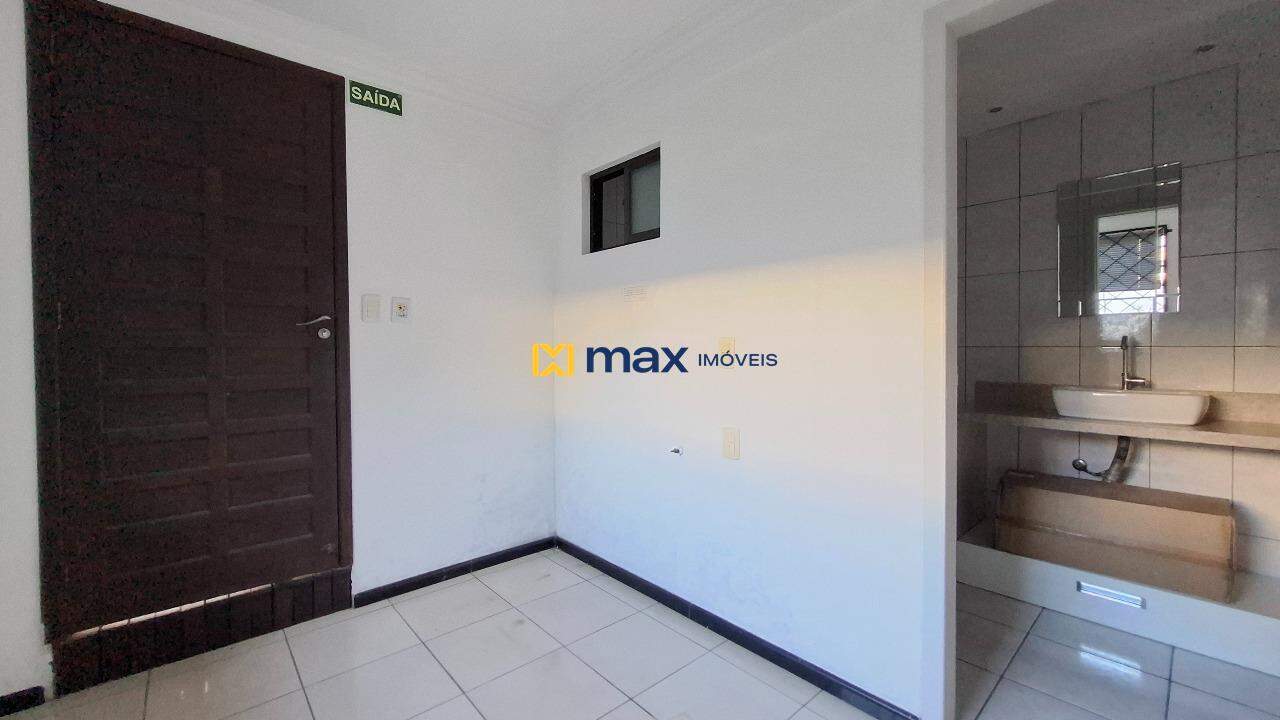 Casa Comercial à venda no São Vicente: Cozinha/Copa