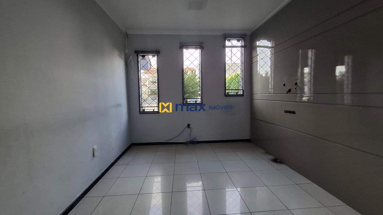Casa Comercial à venda no São Vicente: Sala 3