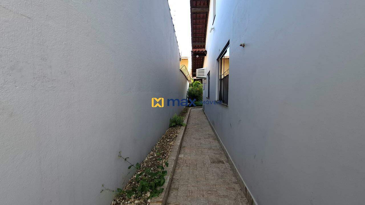 Casa Comercial à venda no São Vicente: Área externa
