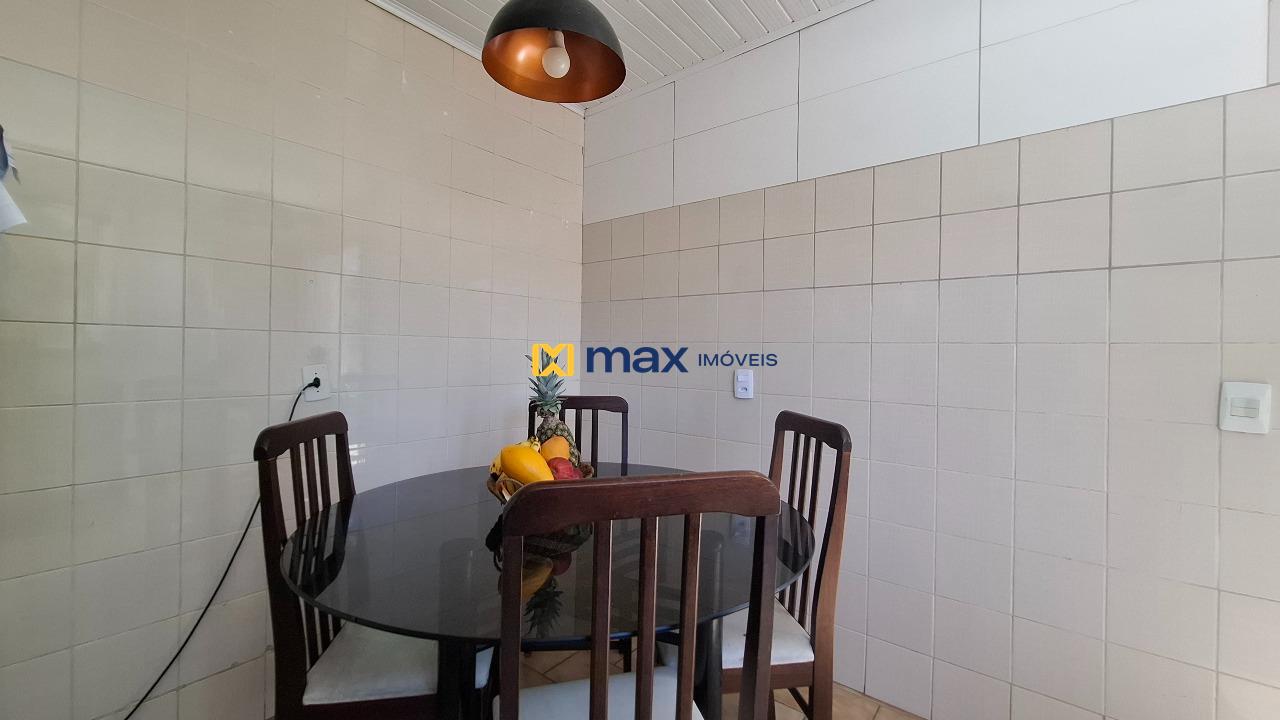 Casa à venda no Cordeiros: Cozinha