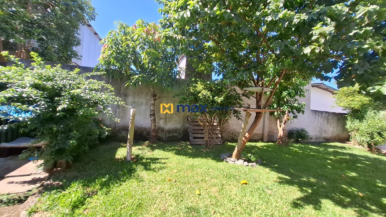 Casa à venda no Cordeiros: Área externa