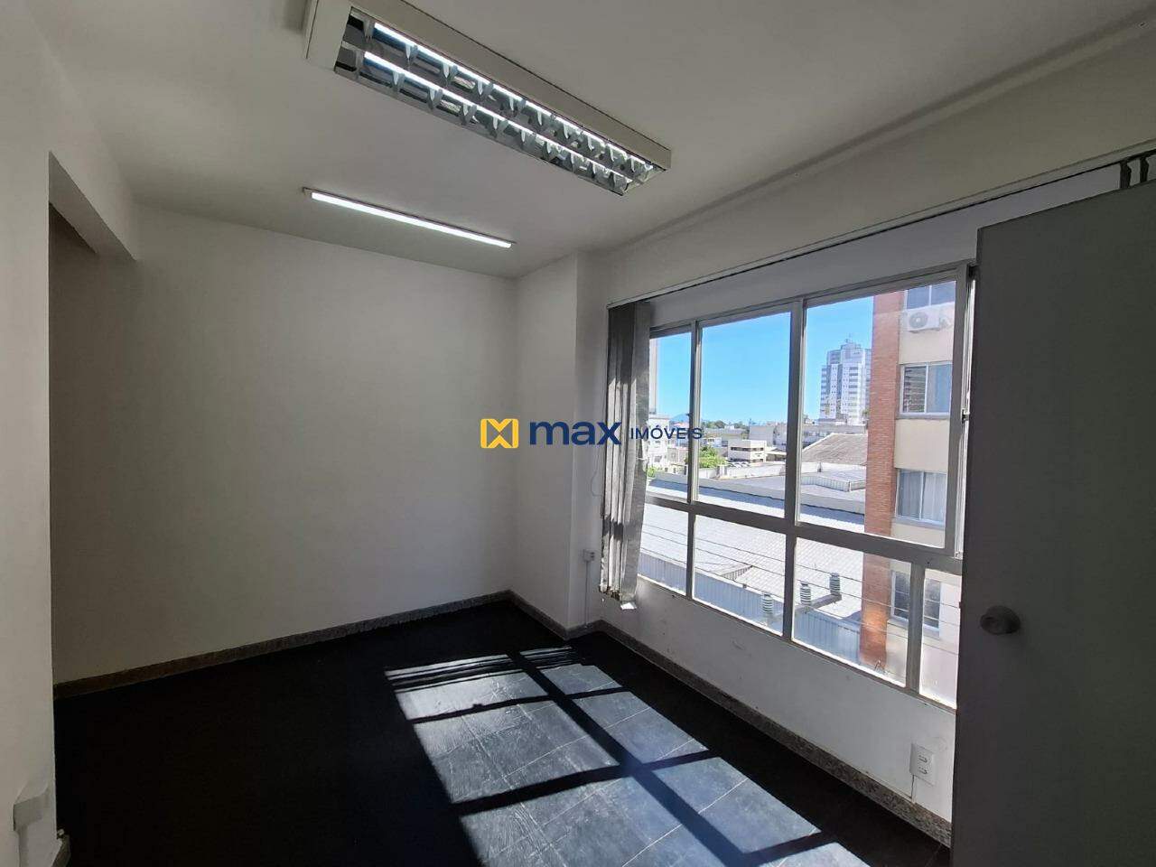 Sala para aluguel no Centro: Sala