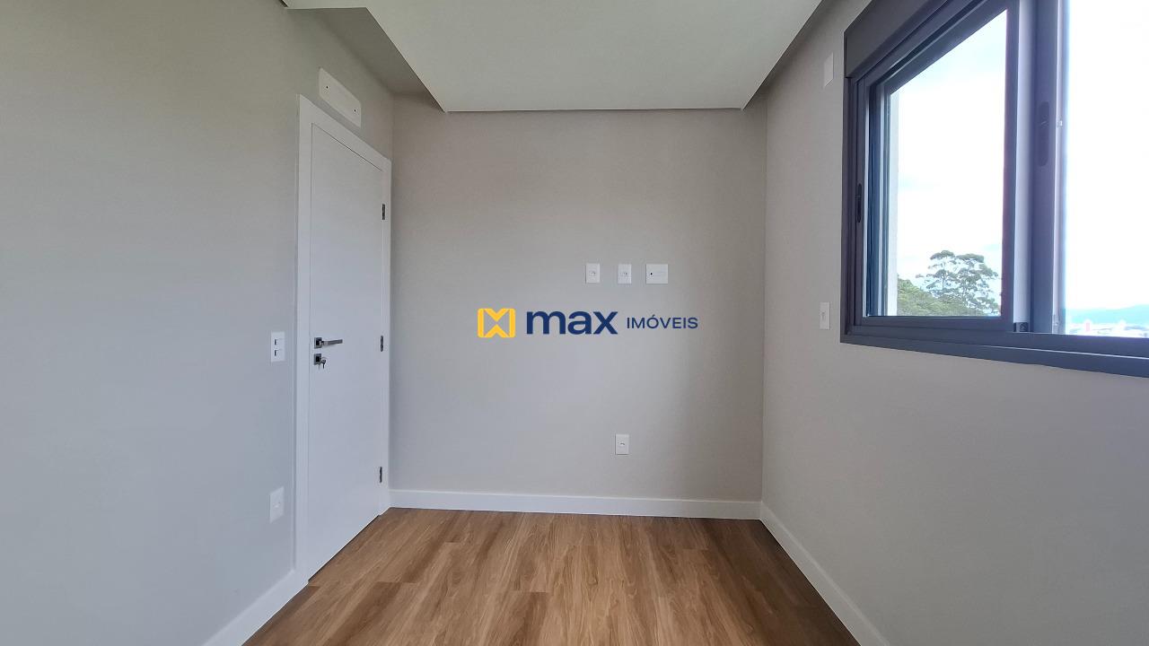 Apartamento à venda no Centro: Dormitório  2