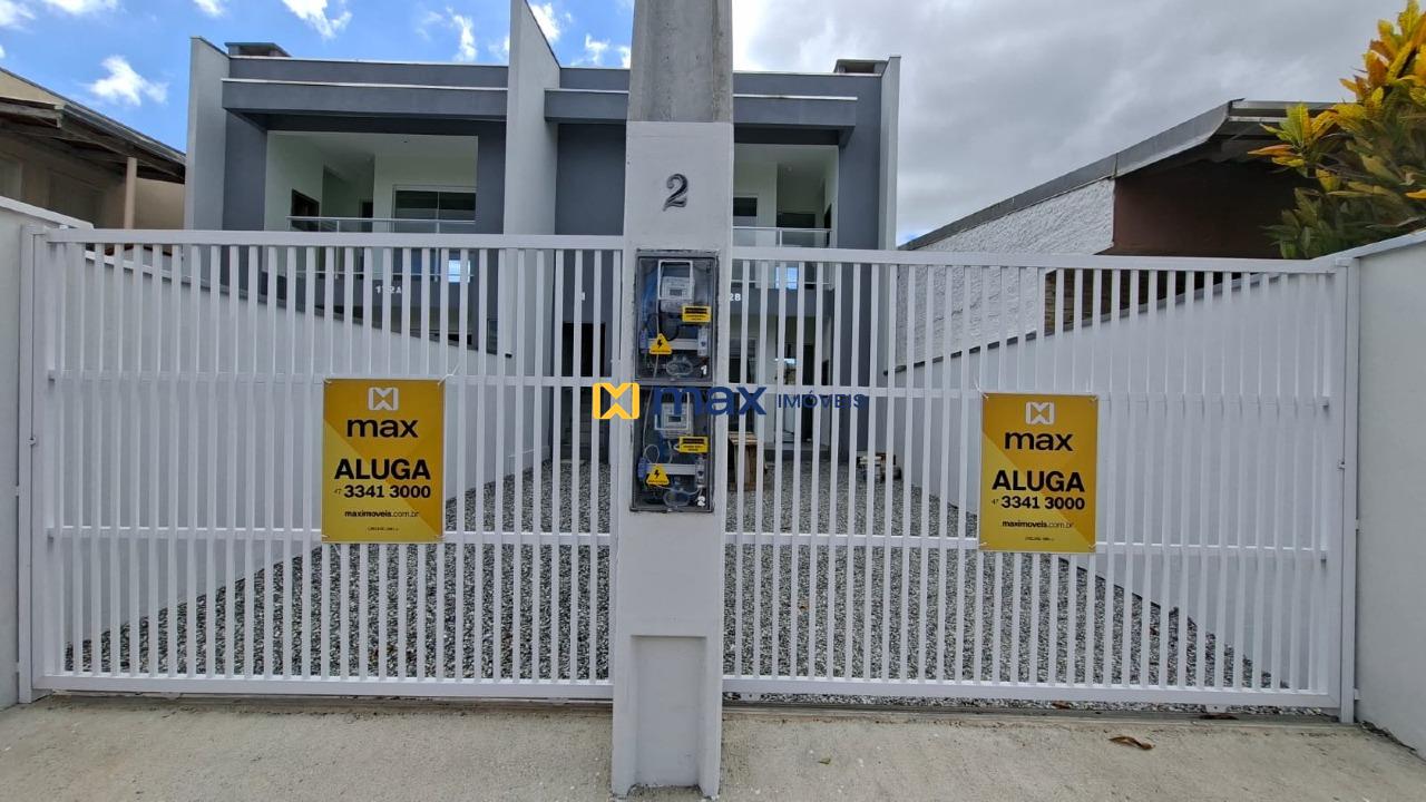 Casa para aluguel no Cordeiros: empreendimento