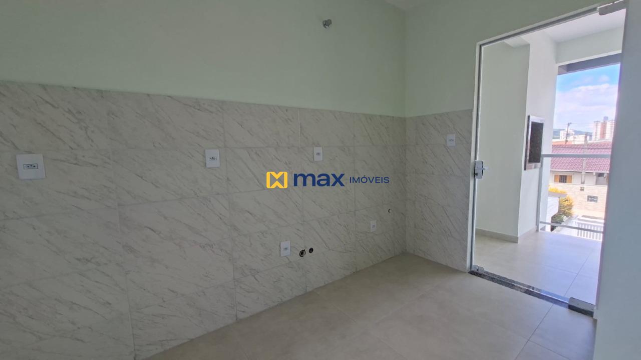 Casa para aluguel no Cordeiros: Cozinha