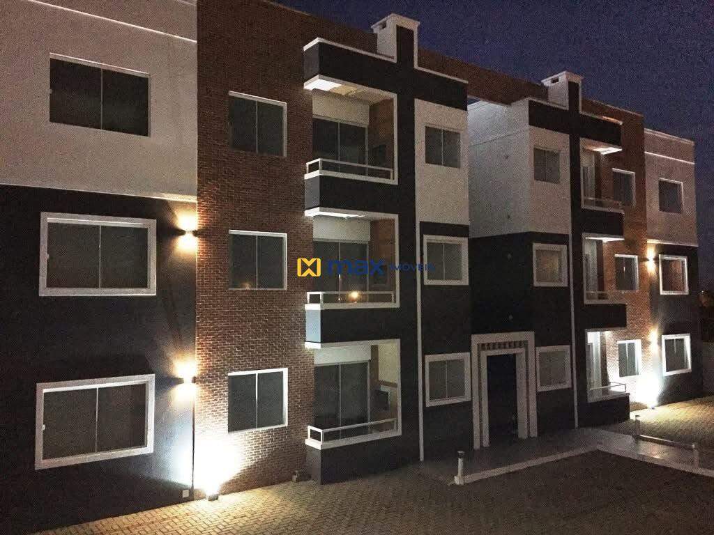 Apartamento à venda no Meia Praia: 