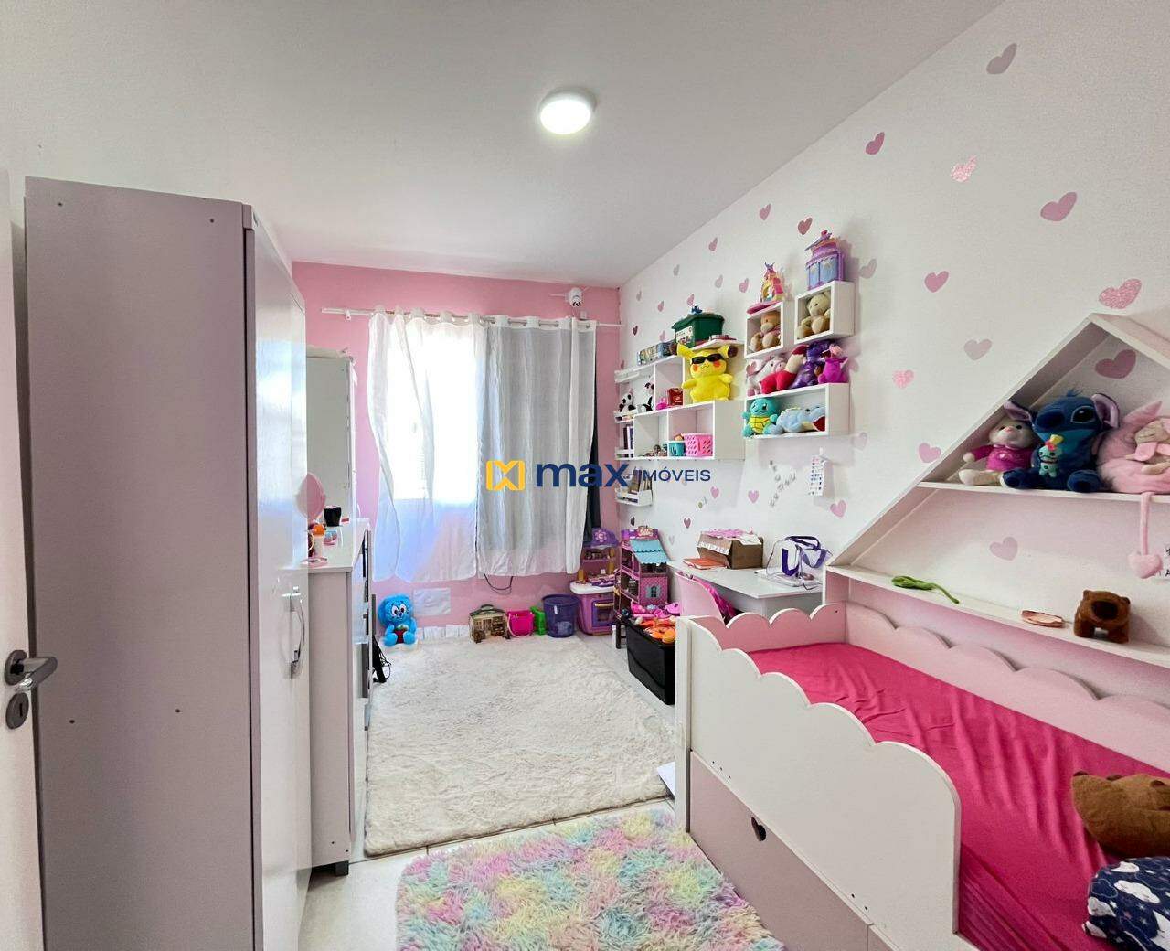 Apartamento à venda no Meia Praia: 